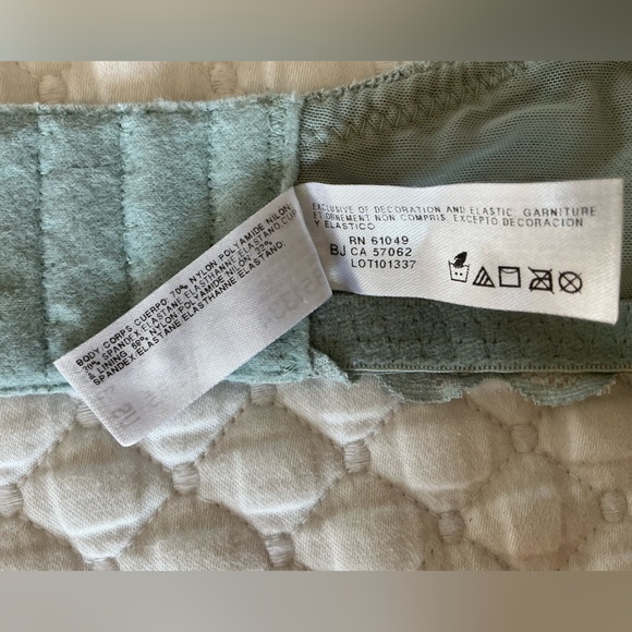 Wacoal 851334 Soft Sense Underwire Lace Bra in Soft Blue 34DD - Picture 7 of 16